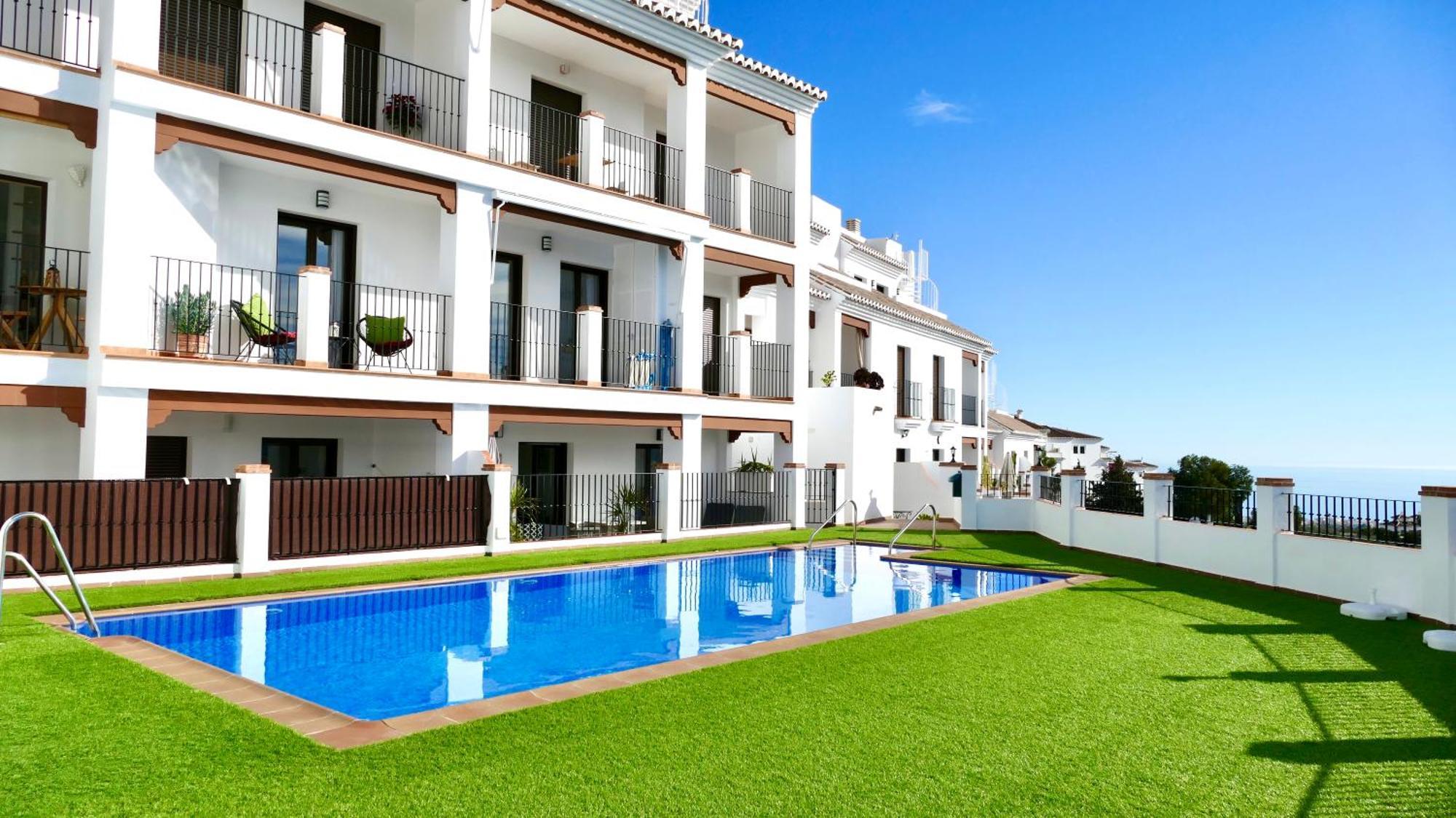 Casita Frigiliana - Stunning New Apartment With Views With Private Parking Space Luaran gambar